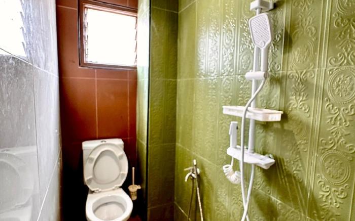 Senai airport vintage 2pax room