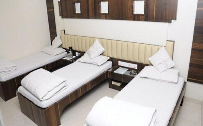 Hotel Causeway