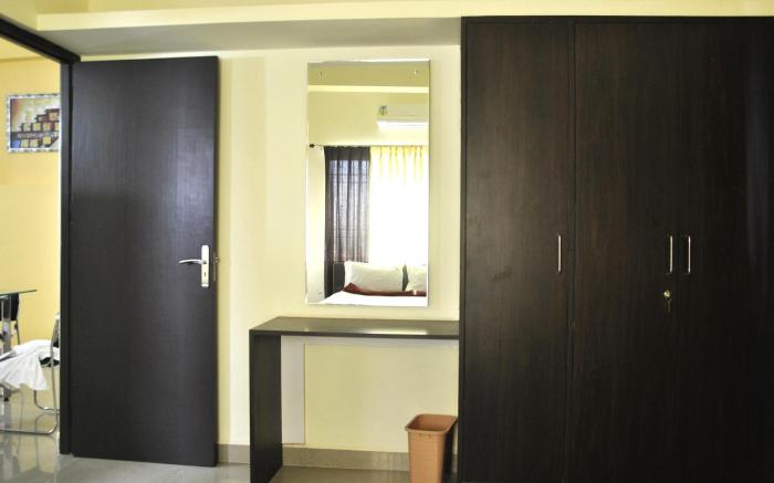 Aditi Comforts Service Apartment