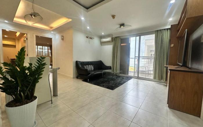 Lynhapartment 2BR Free Pool 10 mins to TSN Airport