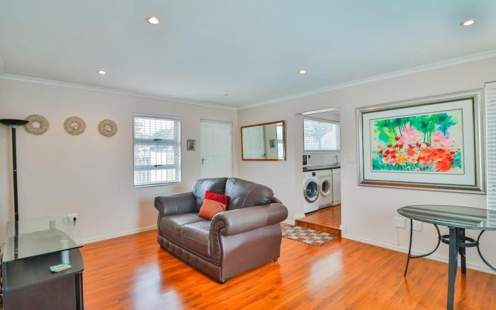 Milnerton Oak Lodge