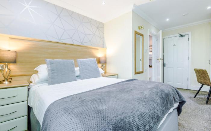Lauriston Court Hotel