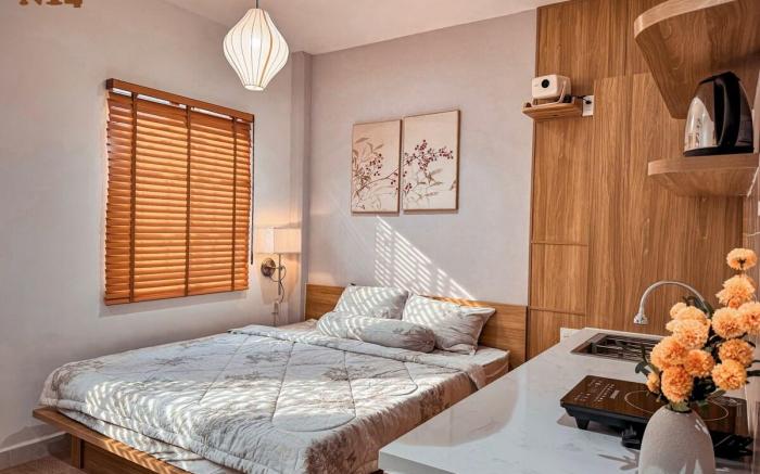 H” Home : Căn hộ mới, có ban công thang máy quận 1
