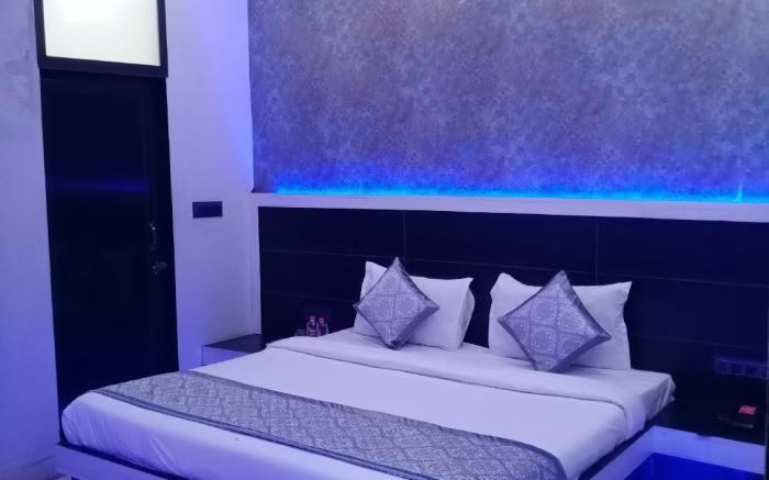 HOTEL BIRLA PALACE