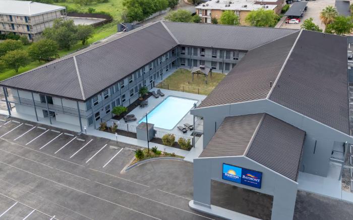 Days Inn by Wyndham San Antonio Near Lackland AFB