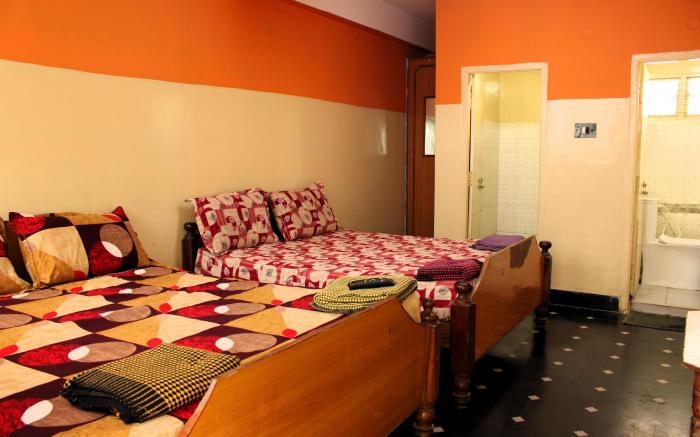 I-ROOMZ Surya Deluxe Lodge