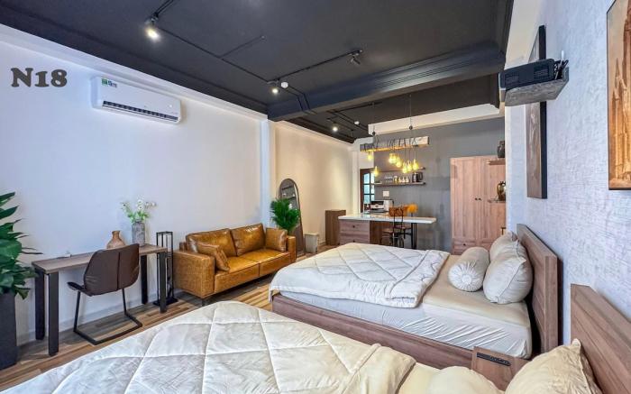 H"home: Căn hộ mới, có ban công thang máy quận 1