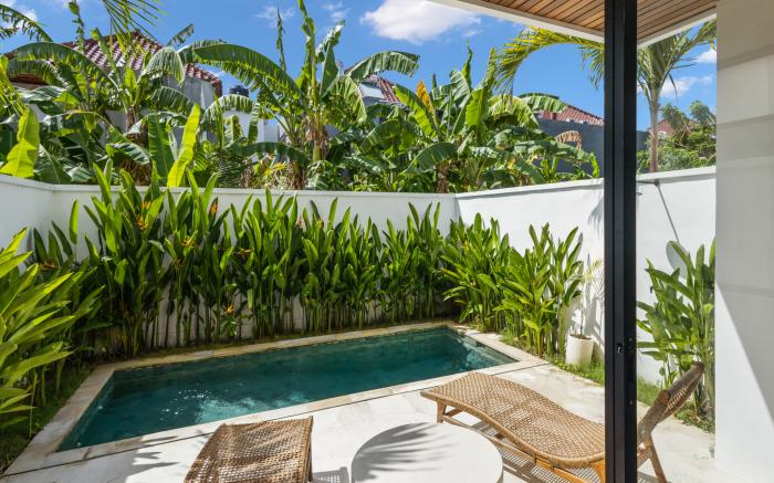 White Residence - Art & Boutique Villas