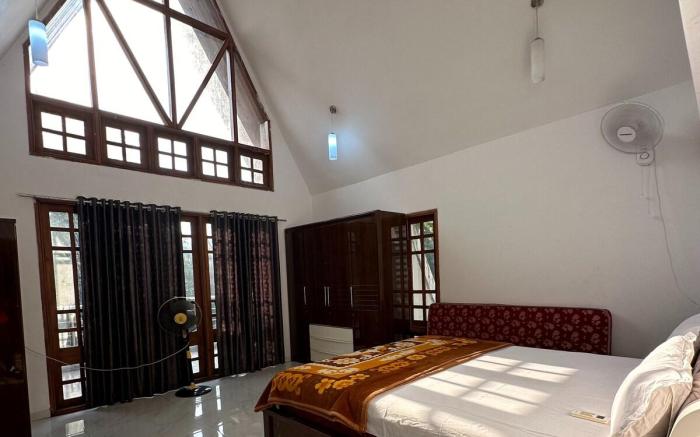 Holiday Aapke liye V Hotel