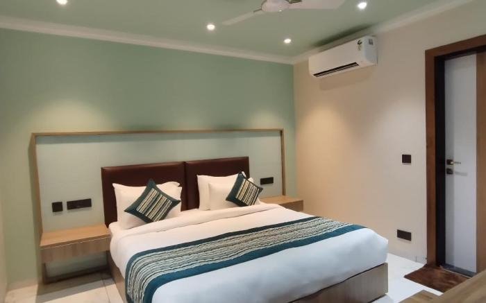 The SM Hotel