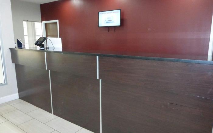 Red Roof Inn Columbia, TN