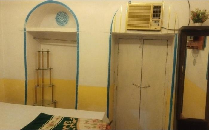 Goroomgo Mangla Paying Guest House Varanasi