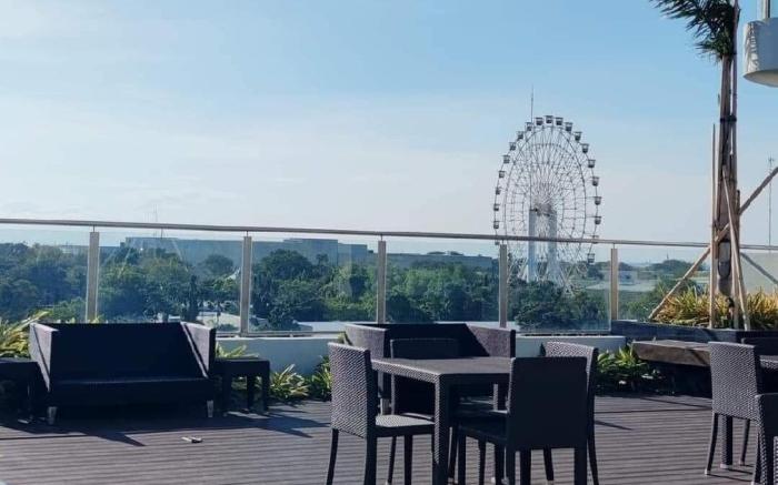 Reigh & Reign 2016 Studio  @ Coast Residences