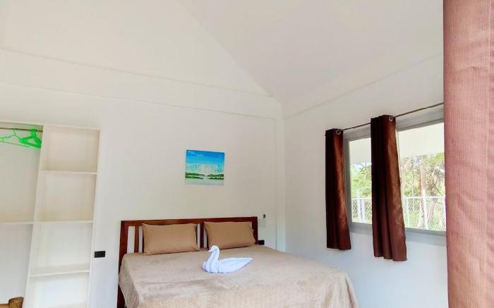 Anda Bohol Homestay Room (nearby beach)
