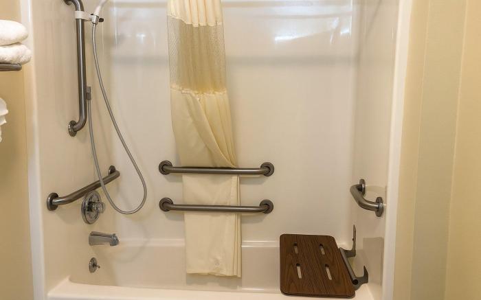 Boarders Inn & Suites by Cobblestone Hotels - Ashland City