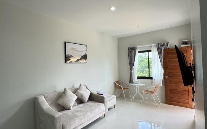 LELA HOME