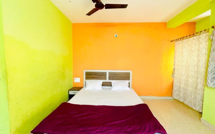 Goroomgo Falcon House Puri