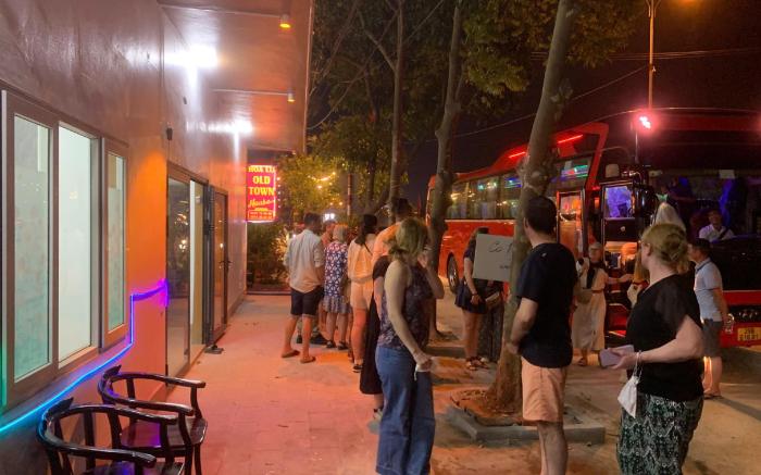 Hoa Lư Old Town House