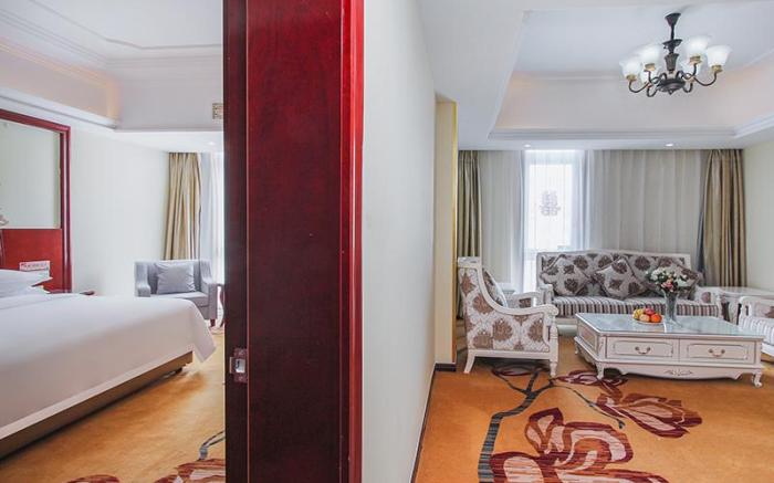 Vienna International Hotel Jiangsu Taixing Huangqiao Jiayuan Plaza