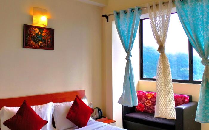 Hotel Cardamom Residency 