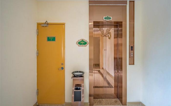 Vienna 3 Best Hotel Baoding Baigou International Trade City Youyi Road High-Speed Railway Station