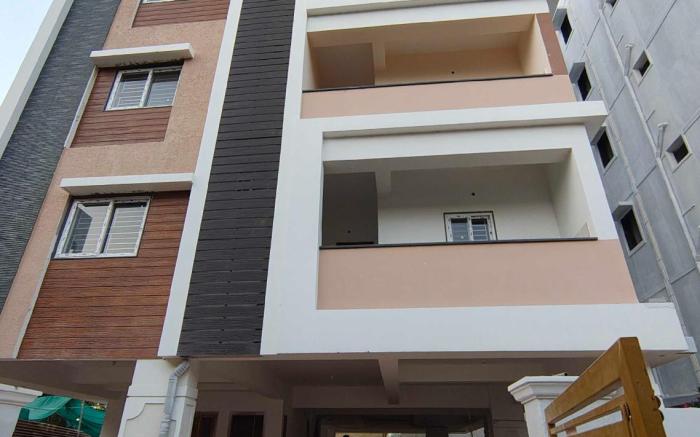 Townhouse Cineplanet Kompally