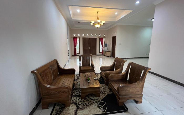 SPOT ON Podomoro Homestay