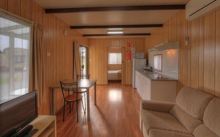 Beauty Point Tourist Park Cabins