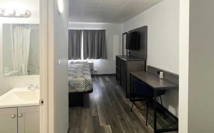 Motel 6 Chicago, IL - Halsted