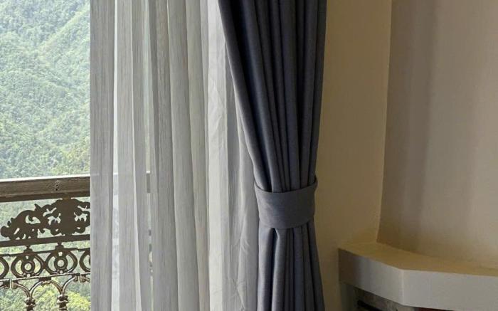 Azalea Muong Hoa Sapa