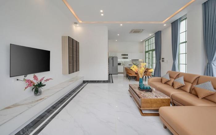 Private pool villa 4bedroom next by Khem Beach