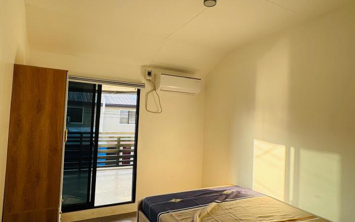 Beautiful Townhouse at Deca Homes Talomo