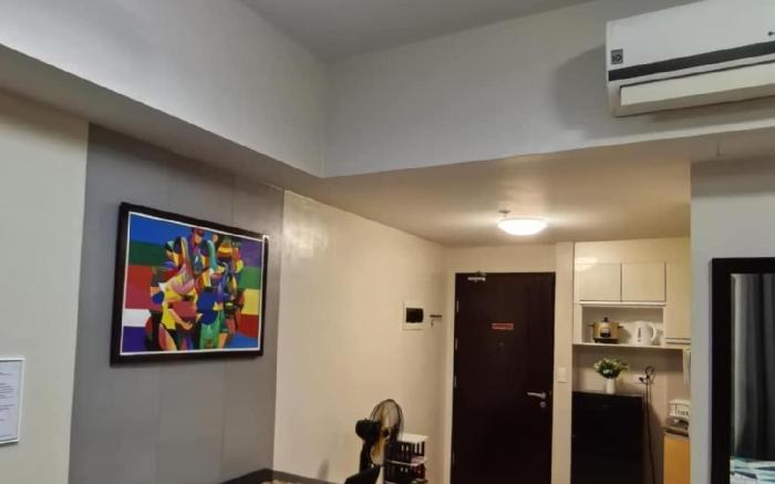 Comfy Condotel Across NAIA T3