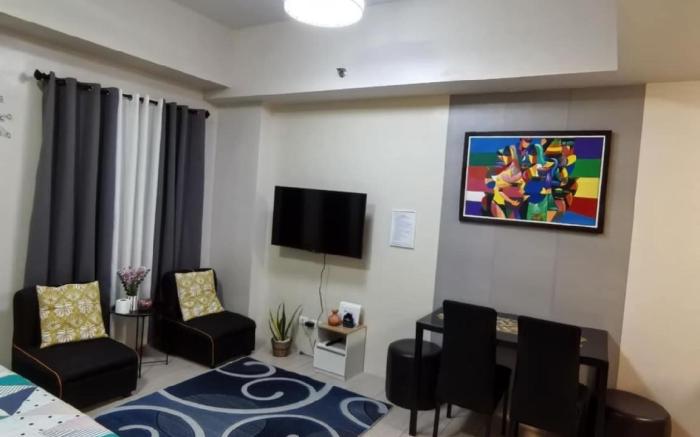 Comfy Condotel Across NAIA T3