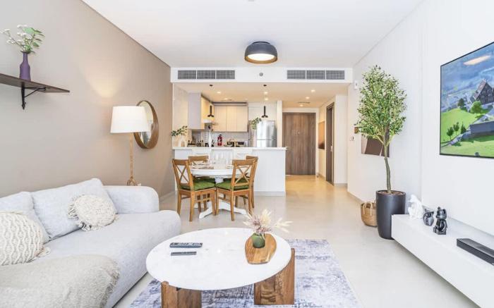 HomesGetaway     Spacious 2BR Apartment in Al Wasl 1 Residences