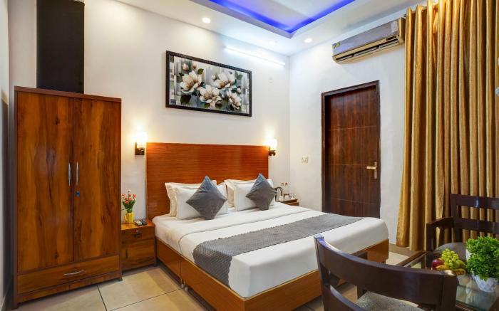 Hotel White at Vasundhara