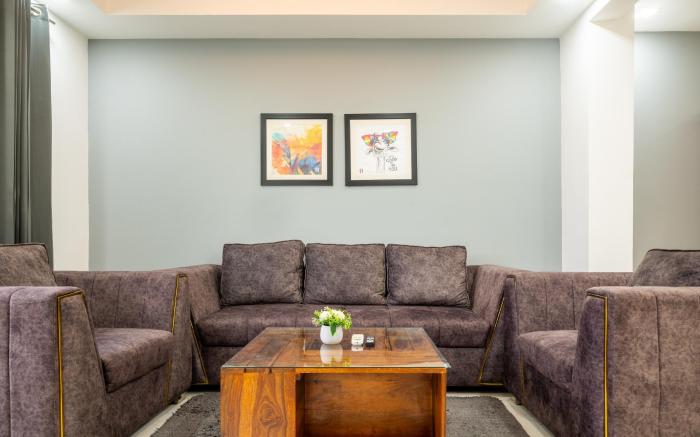 Housr 3 BHK Apartment Sector 45 Gurgaon