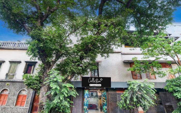 Collection O Rabindra Sadan Metro Station Formerly Hotel Gardenia