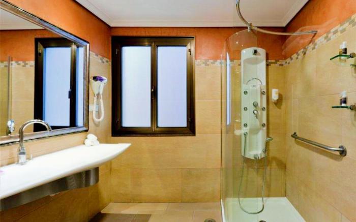 Hotel Becquer