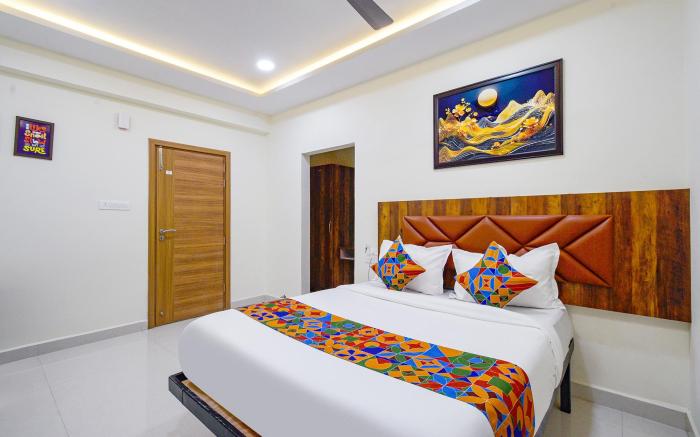 FabHotel Navya Grand- Nr Sree Suraksha Multispeciality Hospital-Pragathi Nagar, Kukatpally