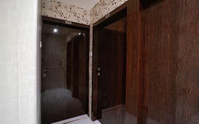FabHotel Hans Residency, Andheri West