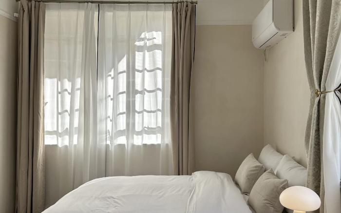 Shanghai Hills& Art Suite 15