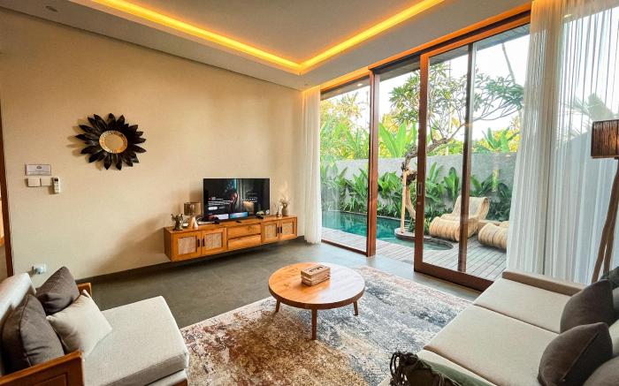 Villa Suarga Des Anicca