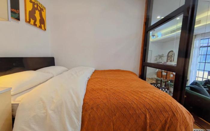 Shanghai Hills & Zinn Sunshine BnB