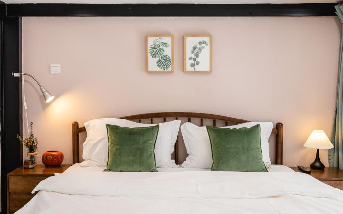 Shanghai Hills & XING 1729 Family Homestay