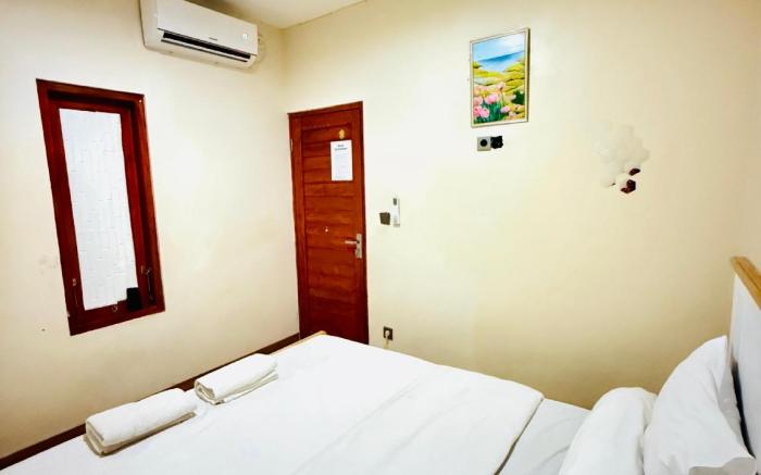 Home Stay Room In bali Near Legian Beach