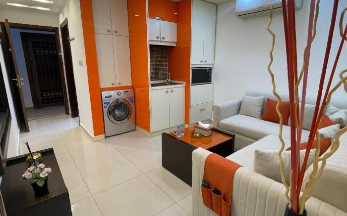 al-burj apart at 7th circle 208