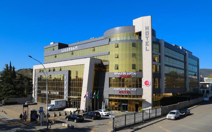 FORTUNE PALACE HOTEL