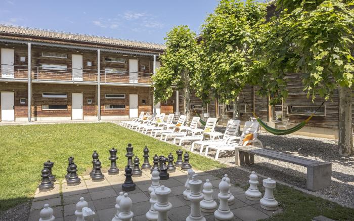 Lausanne Youth Hostel Jeunotel