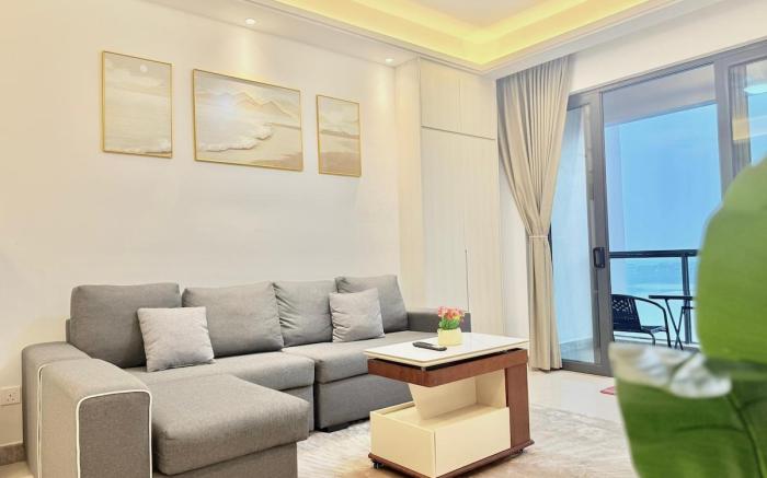R&F Seaview 2B2B Villa by Xin An